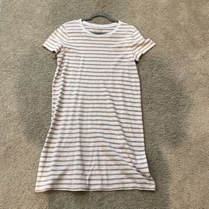 Universal threads medium knit dress striped